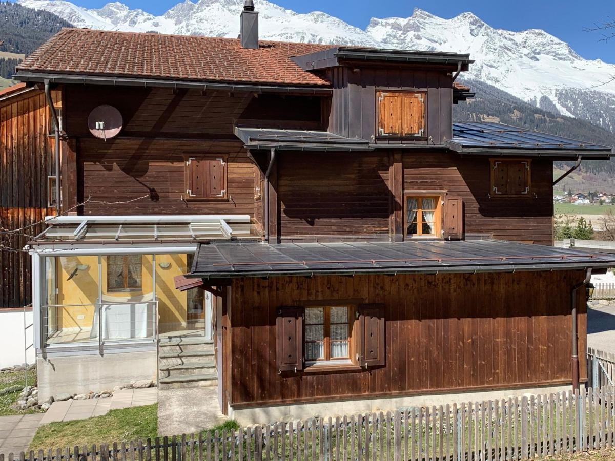 Casa Steilalva - Grosszuegiges Chalet Fuer Erholsamen Familienurlaub Surrein Екстериор снимка
