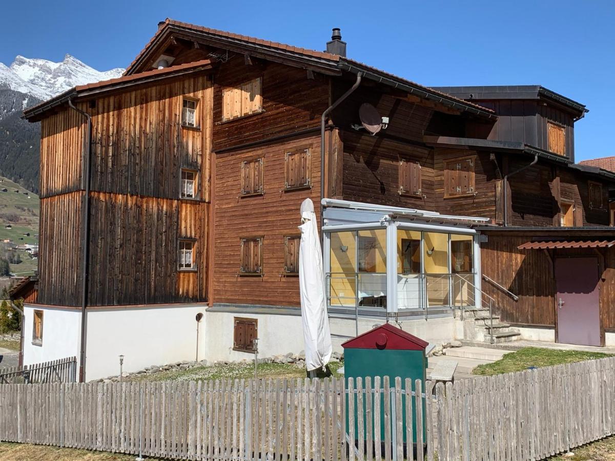 Casa Steilalva - Grosszuegiges Chalet Fuer Erholsamen Familienurlaub Surrein Екстериор снимка