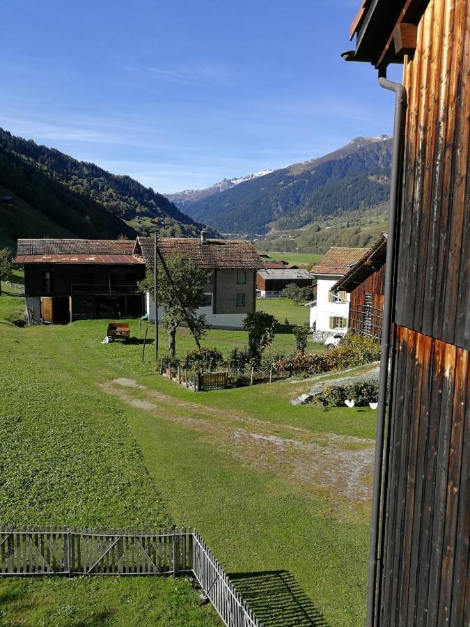 Casa Steilalva - Grosszuegiges Chalet Fuer Erholsamen Familienurlaub Surrein Екстериор снимка